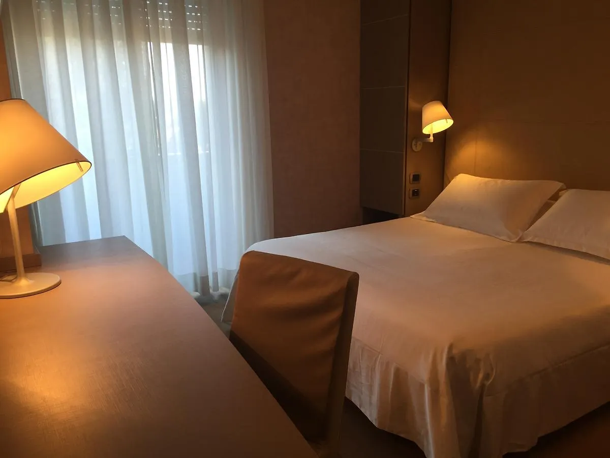 Hotel Gama Melzo 3*,